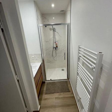 Chambre Etage Fonctionnelle Et Independante Saucats Eksteriør bilde